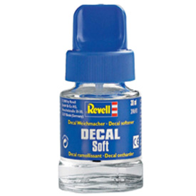 Revell Decal Soft - zmäkčovač nálepiek, 30ml