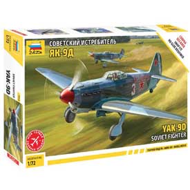 Zvezda Wargames (WWII) YAK-9 Soviet fighter Model Set lietadla 1:72, 57 dielov